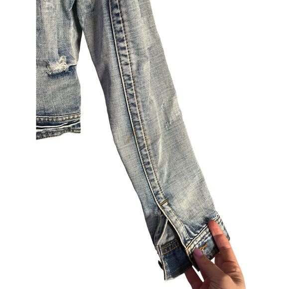 ...Lost light wash distressed denim jean jacket button up small - Picture 7 of 8